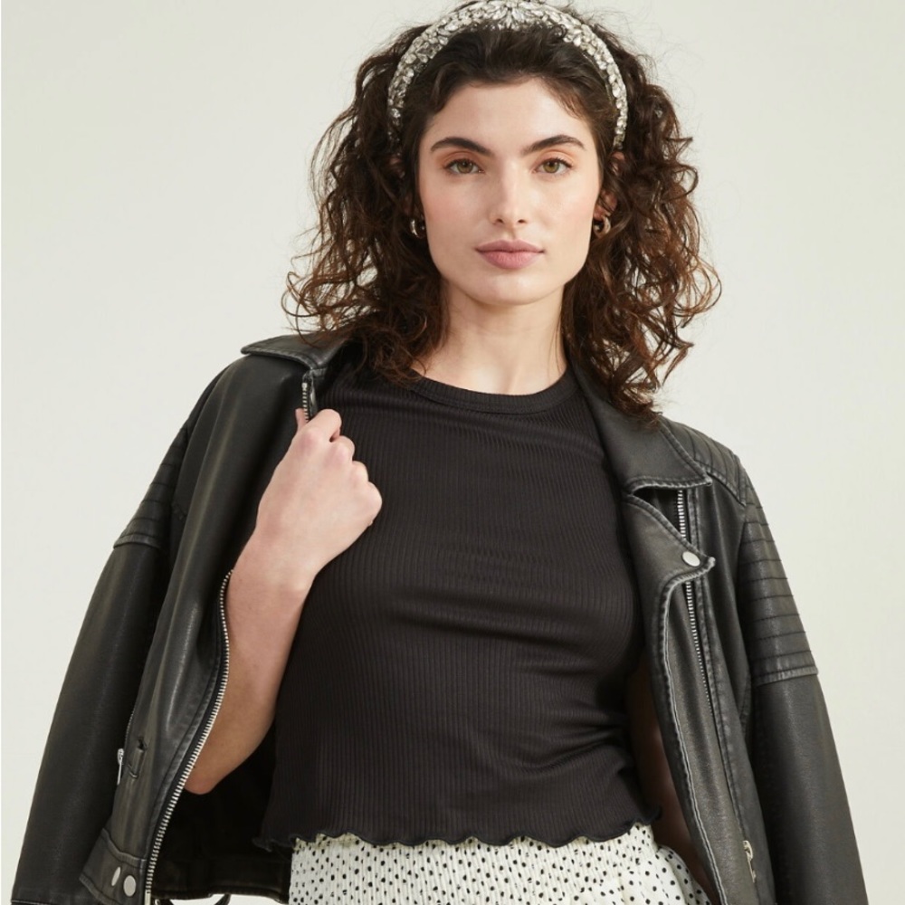 Altar’d State Black Sidonie Ribbed Tee